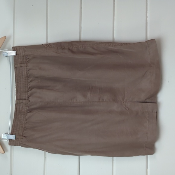 Mini skirt, size 6 - Picture 2 of 3